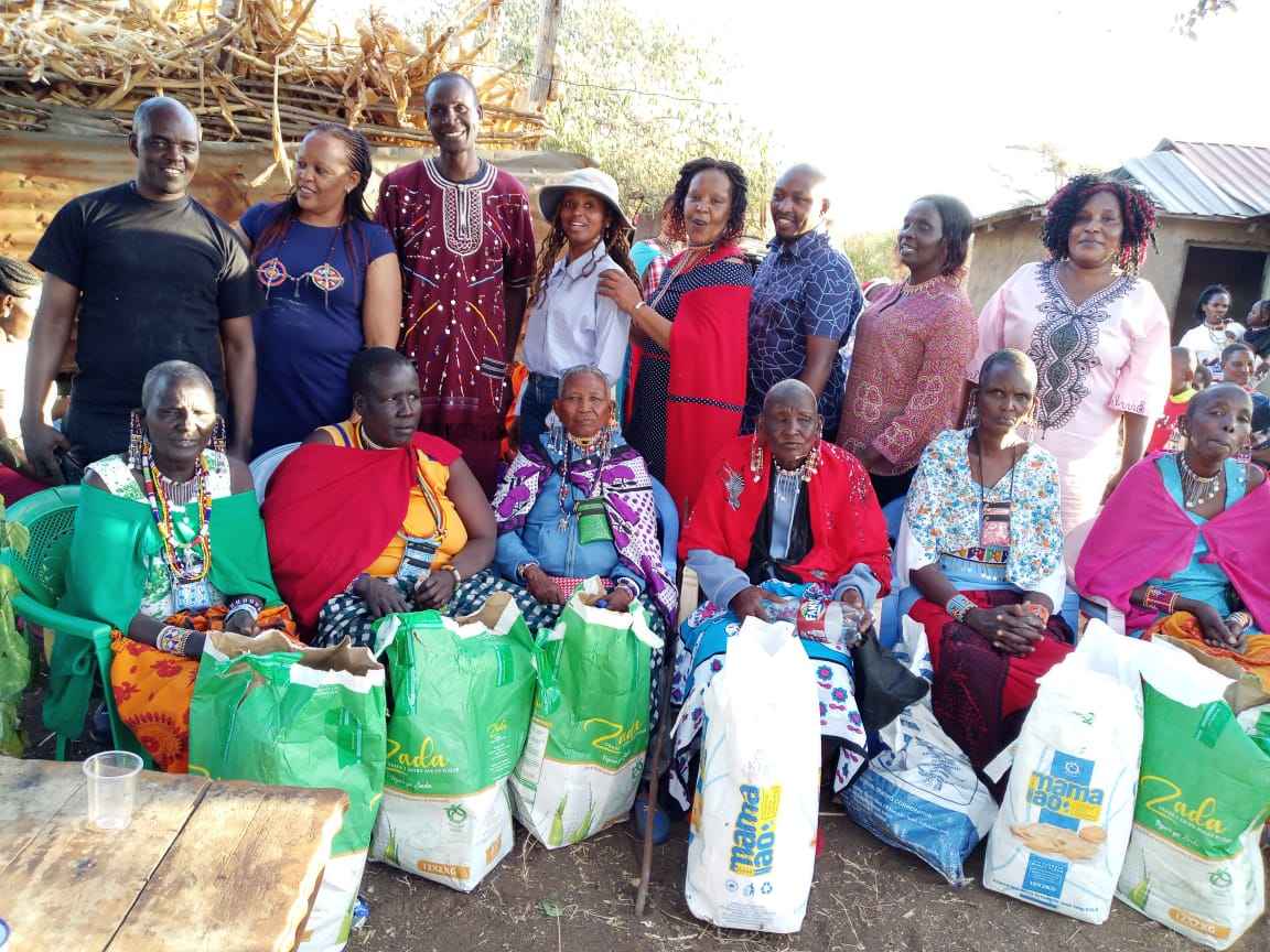 Women Pillar community photograph